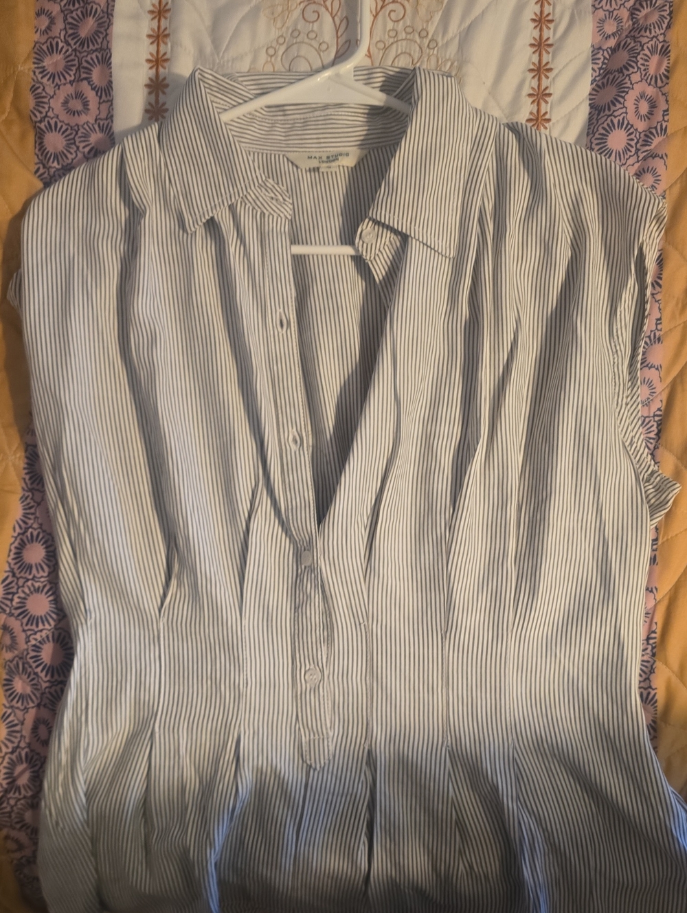 Max Studio Gray and White Pinstripe Button-Down Tank Top